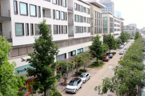 River Oaks Luxury Apartment